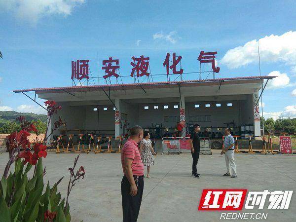6小时前 0 0 政策现场                  图文混排,邮储银行永州