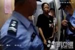 苏州怀孕7个月孕妇与家里人发生争执早产 民警疾驰救援保母子平安