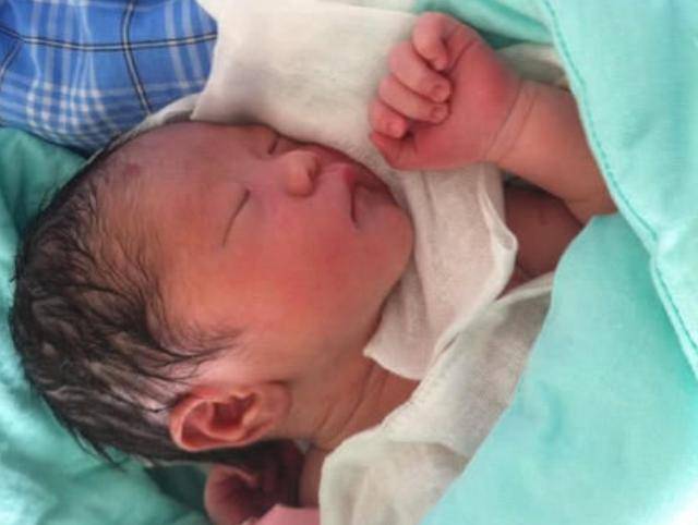 婴儿几个月会发出笑声 1385847bb7de43e0a5cce7ca2eaa5a1d.jpeg