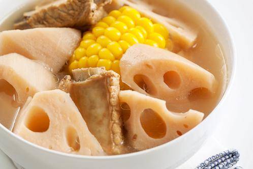 莲藕排骨汤怎么做好喝营养 9603be8c32e14eeea39abdbf84b32cc4.jpeg