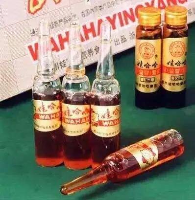 大家对娃哈哈的印象 大都停留在小时候几块钱一板的 "ad钙奶" 甚至