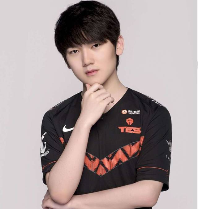 faker是第一人,阿水和theshy,只能达到uzi的高度