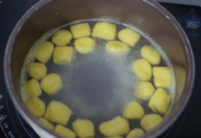 菠萝蜜的籽怎么煮的好吃 02fec102b0654f9b89359a91a92b80dc.png