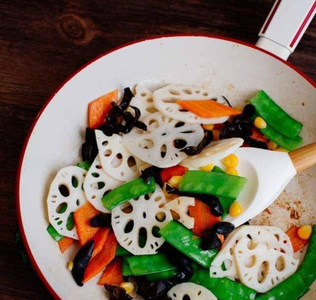 炒什么菜放白醋最好 14486709b1e14e038f426dd7a77a5e7b.jpeg