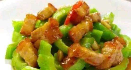 炒什么菜用花椒大料水 88b58d08e1d847f8ae15b2ba44fd5c7c.jpeg