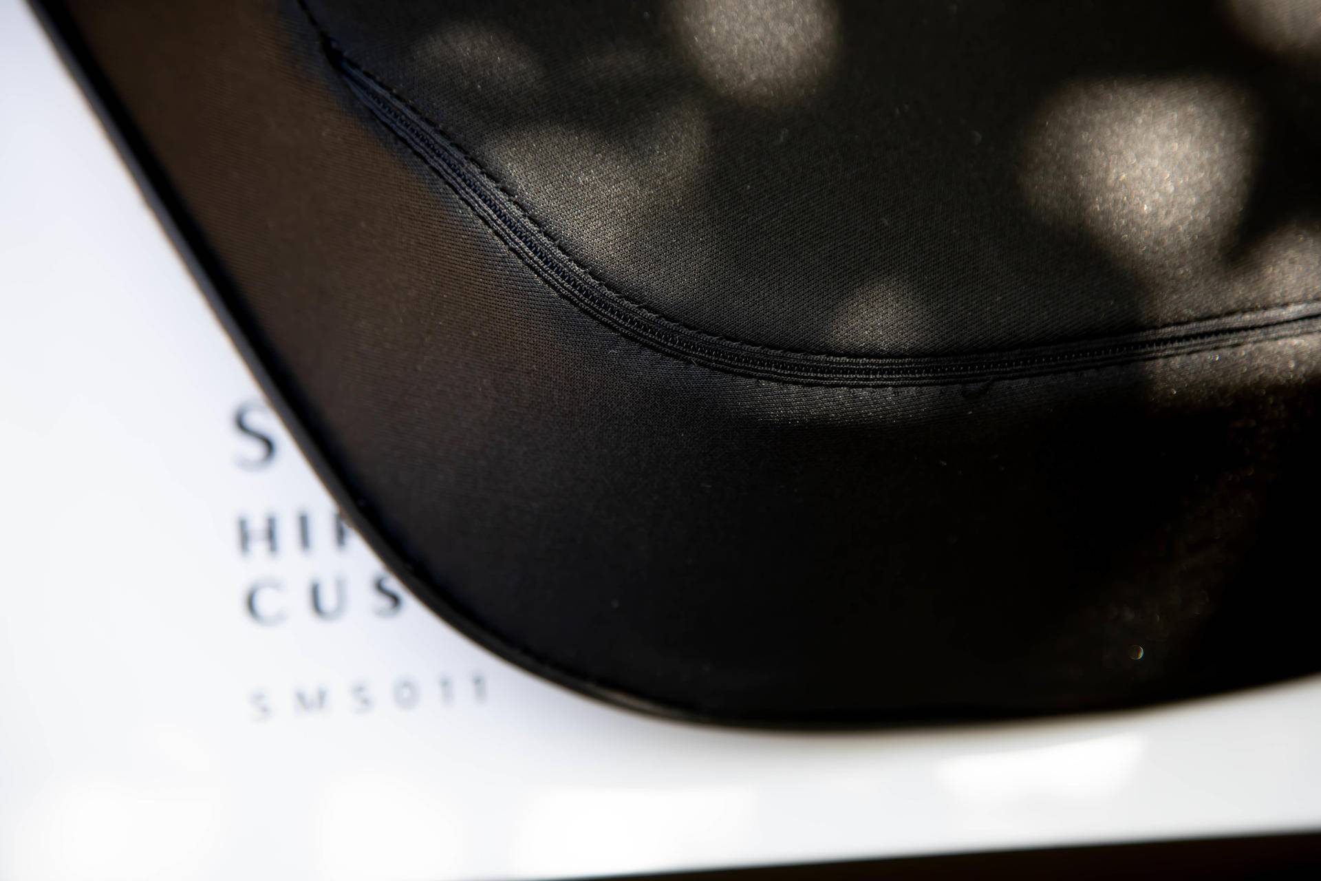 给臀部按个摩清扫一日疲惫37度塑形按摩坐垫