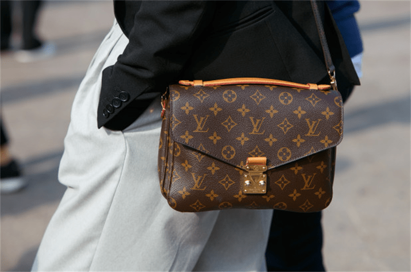 世界奢侈品包包排行榜_國際十大奢侈品牌奢侈品牌女包排行榜