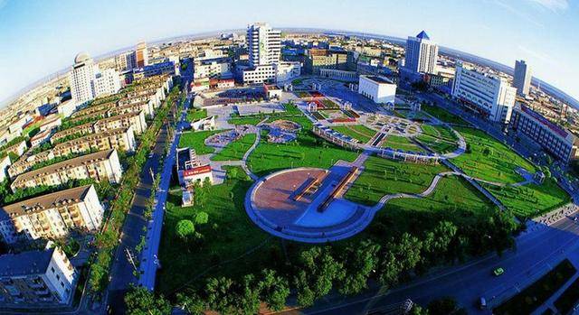 克拉玛依人平gdp_克拉玛依油田(3)