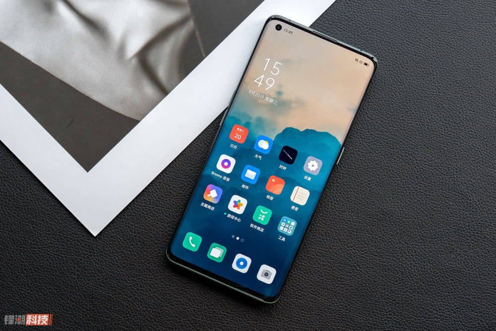 oppofindx2pro竹青,oppofindx2pro oppo find x2 pro 竹青图赏:淡绿色素皮,清新淡雅