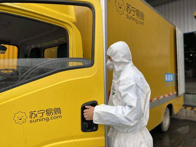 618，苏宁叫板京东“至少便宜10%”，它哪来的底