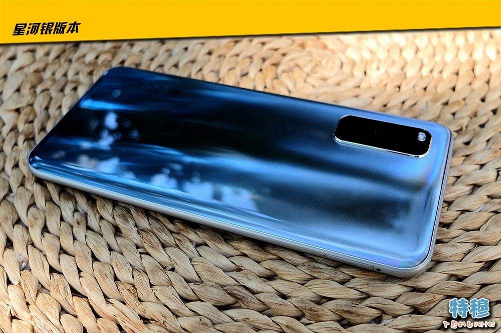 iQOO Z1����:��ս2000Ԫ������Ϸ�����۷�