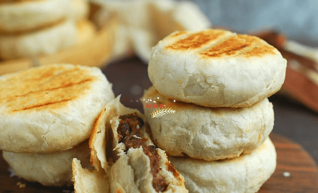 怎样做红豆饼 f140ef81a29f4b5dbf22aec1aade6244.png