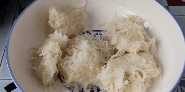 蒸面条怎么蒸好吃又松软 f880d6e3a3294a47a240eaa12e0944d4.png
