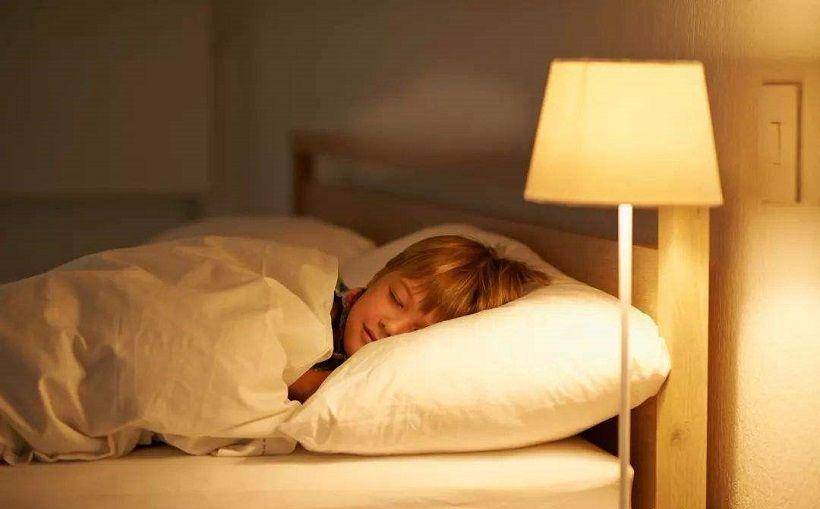 原创孩子睡得时间越短比同龄人越矮？错！与睡眠时间无关主要是它