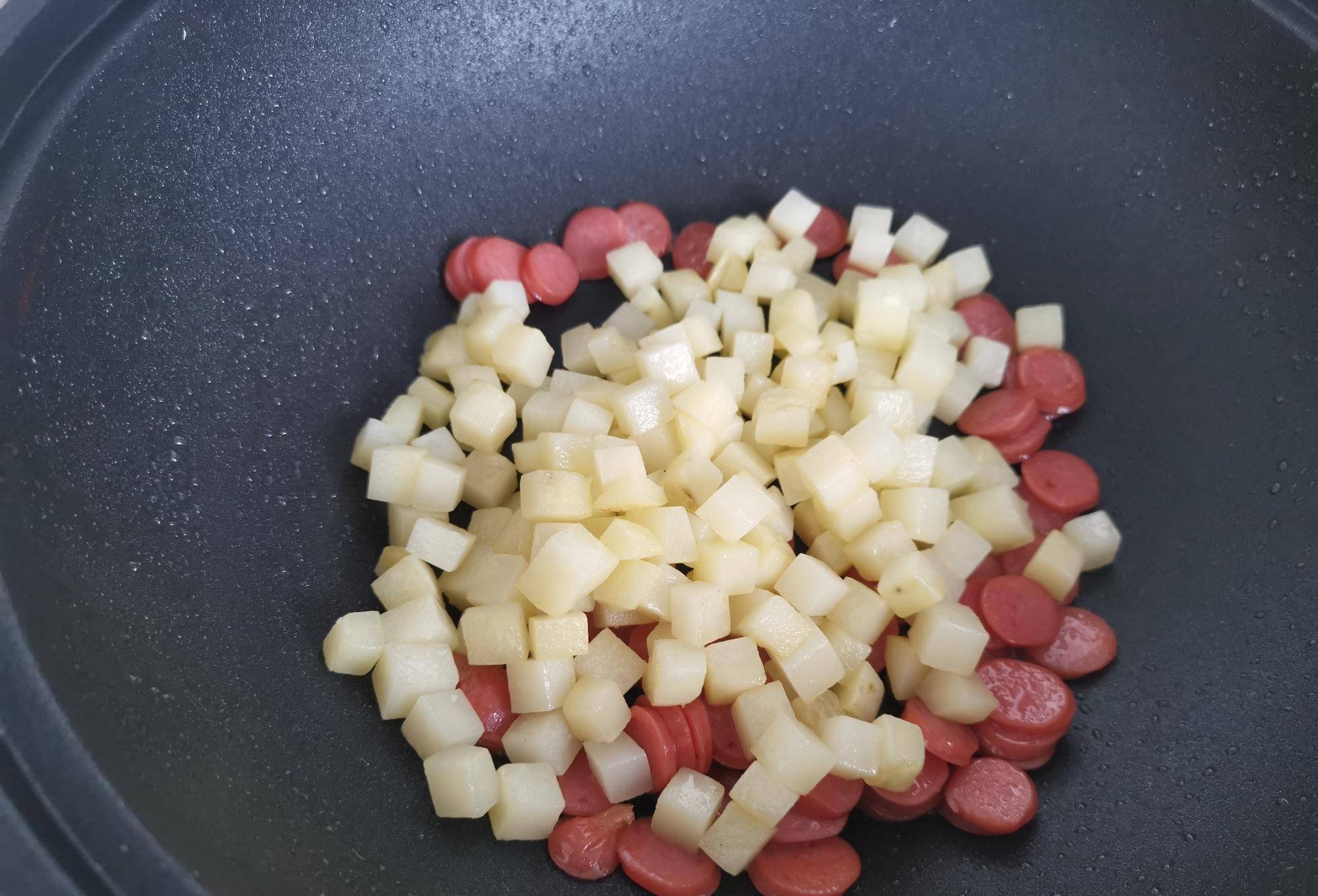 935cf6e1d93f47b7a9f22e32398da5ca.jpeg