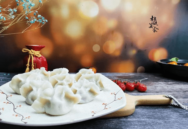 羊肉馅饺子怎么调馅好吃视频 037de4f3b27c49b5ba9d5e2324a49073.png