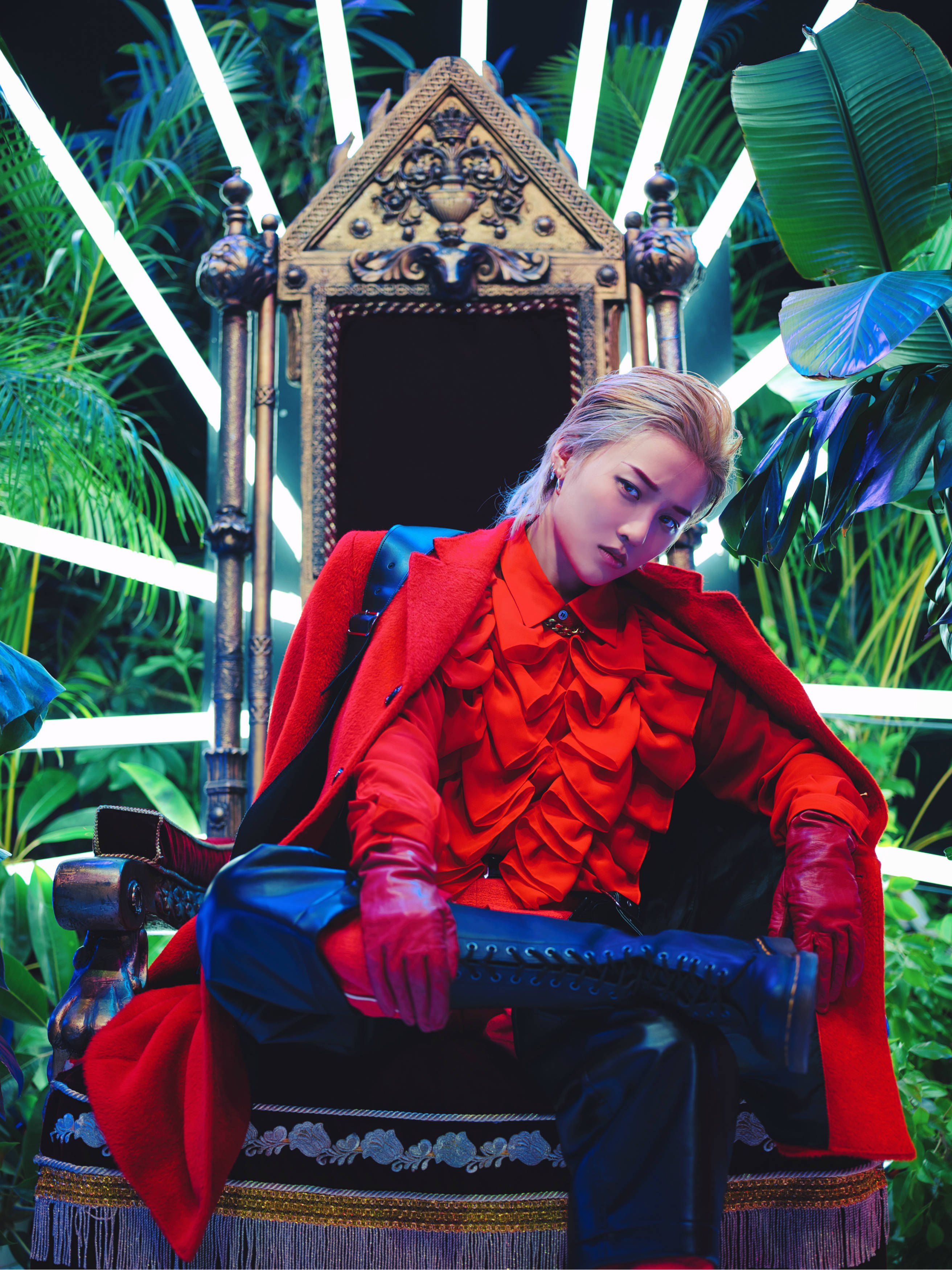 与yoshiki,kelo,dayhee,skiboi,taiki,chiharu,slowboyy共八位舞者