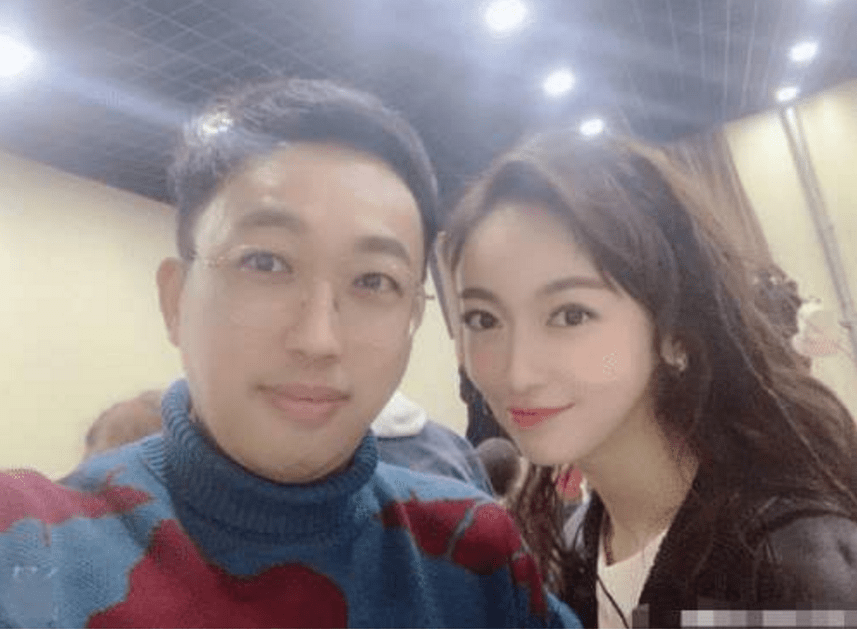 于正又双叒叕发文，为李一桐抱不平，细数于正