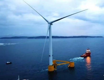 欧洲即将完成第一个漂浮式海上风力发电场_风机