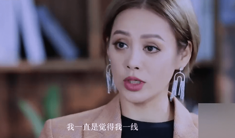 原创宁静上《乘风破浪的姐姐》,女团范儿超飒,傲慢也迷人