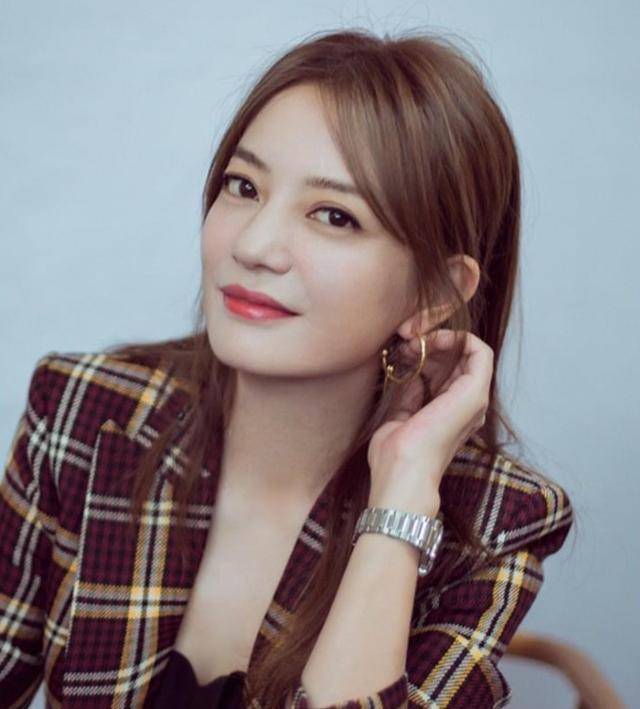 范冰冰复出举步维艰，靠美翻盘已无望，网友：