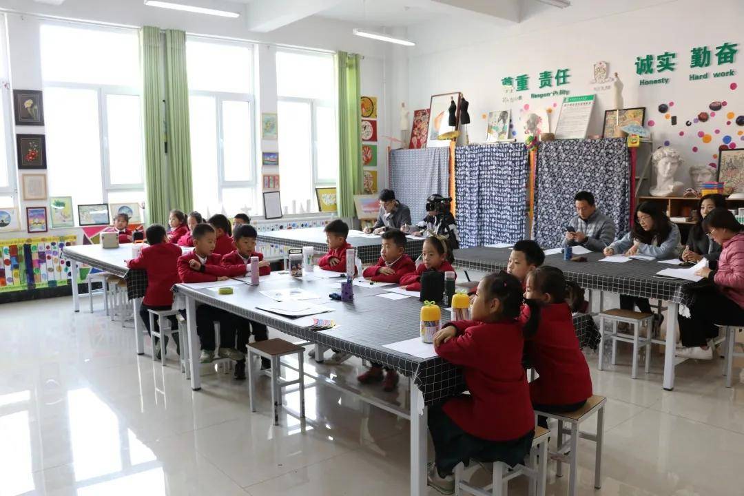 您知道吗?枫叶的小班化教学对孩子如此重要!