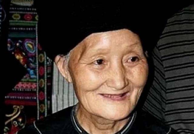 原创半世善行半世福她是中国最后一位压寨夫人容颜已老美人仍在