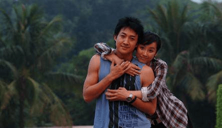 搜索电视剧雪山飞狐第1集 1d1f7fb51993462381003e495ad55311.png