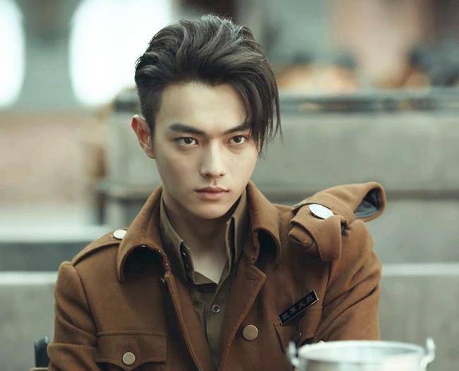 许凯主演的电视剧大全 新剧《千古玦尘》搭档影后周冬雨