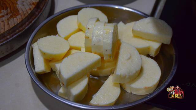 怎么做山药汤好喝 4d6c4428259e47b69d681489015a0f0a.jpeg