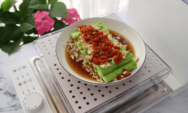 什么菜适合隔水蒸着吃 3ebf4b68f2344cfcae0c56e5cfe5c52e.png