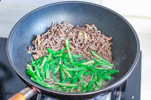 小厨|有条件这食材多给孩子吃，增强体质，考出好成绩高考季