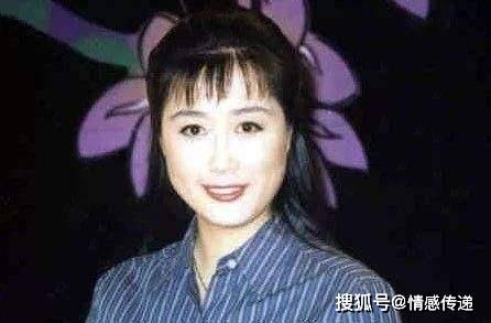 央视低调沉寂的女主持,《曲苑杂坛》汪文华去哪儿了