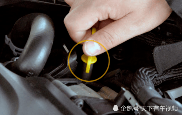 机油多久换一次是正确的 b96eeab1c28342da92ff57ec58ae9840.png