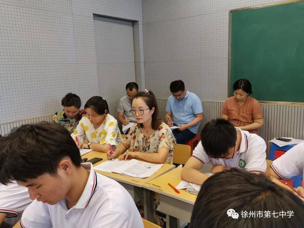 徐州市第七中学:生物教研组开展课堂教学示范研讨活动