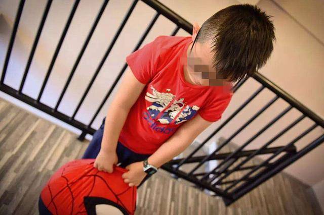 最熟悉的陌生人：为孩子做了这么多，为什么他却离自己越来越远？