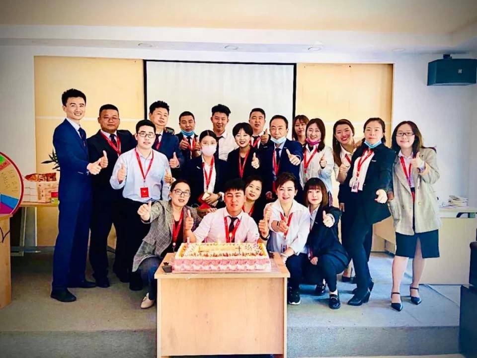 青岛德佑四方利群店5月买卖单量top1