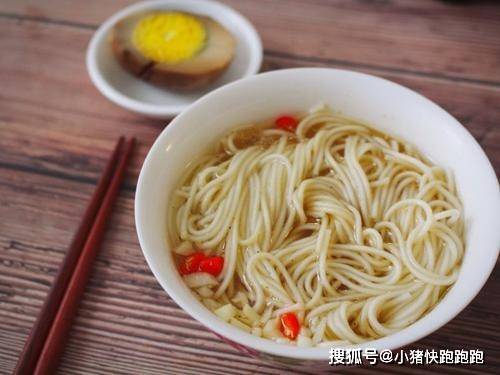 怎么制作面的调料才好吃 399ce790419343369fdd033277820c89.jpeg