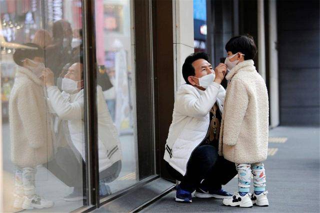 孩子|为何不开学孩子都不爱生病了？家长应该得到启发儿科“遇冷”