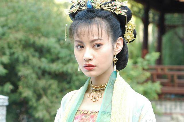 《重案六组》季洁今52岁,容颜不变身材发福,丈