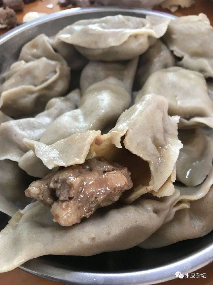 饺子还能这么做!_排骨