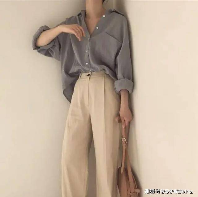 穿衣指南9月 9f7120a2b1f6406591e78e6137844b58.jpeg