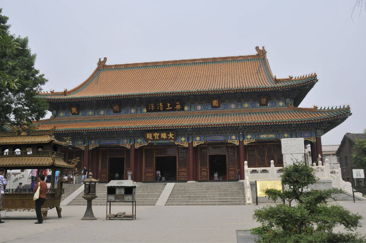 天津香火旺盛的寺庙,是天津市最大的佛教寺院,属全国
