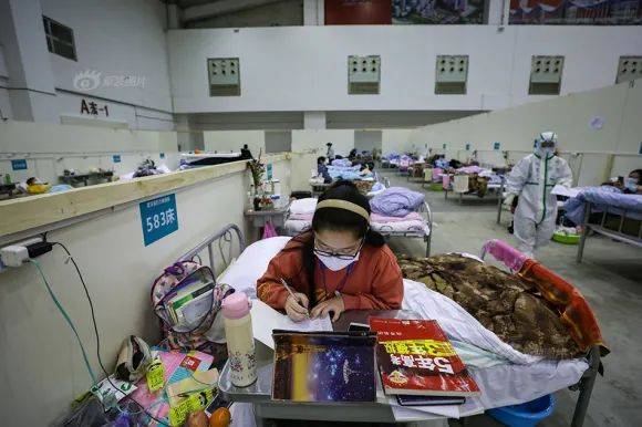 模样|有中国学生最真实的模样，看到哪张你哭了？高三教室里的30张偷拍照