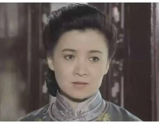 27年后《鬼丈夫》演员现状,女主岳翎成路人,两位配角十分活跃