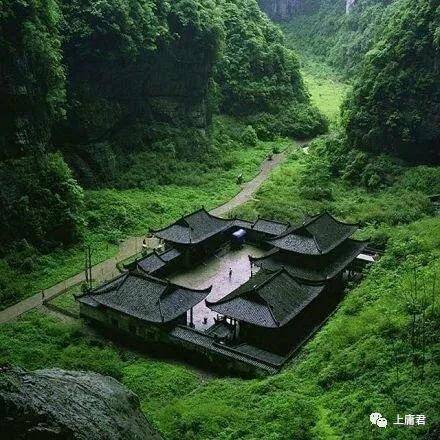 重庆武隆天生三桥风景区