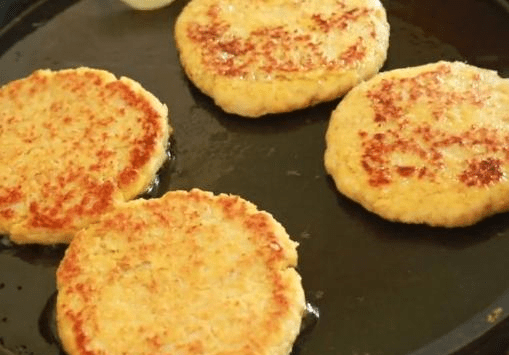 怎么做山药饼子好吃又简单 2780ff7ef9b74b6882ff3fb36f460968.png