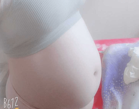 “怀孕16周了，还是看不见肚子”孕期腹部大小受什么影响？