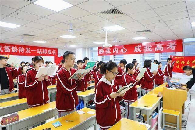 考试|监考老师都要统一收走草稿纸?究竟是什么原因?为何高考一结束