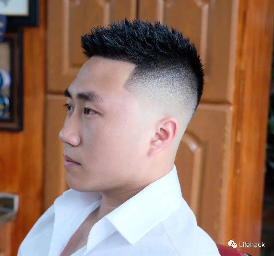 热点新闻 这才是20~35岁直男该有的发型